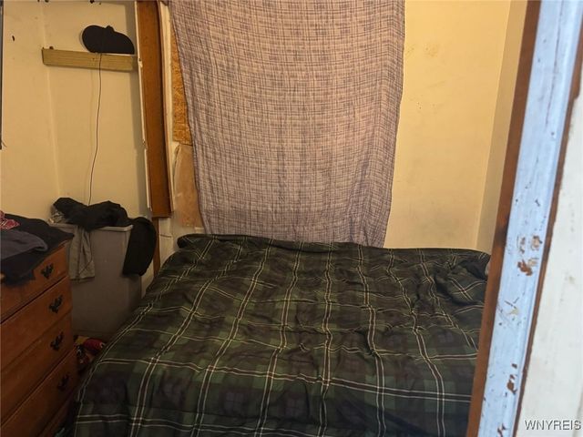 89 Deshler Street, Buffalo, NY 14212