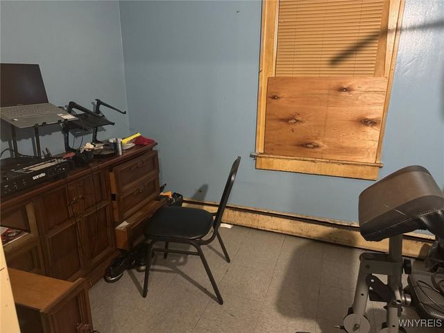 89 Deshler Street, Buffalo, NY 14212