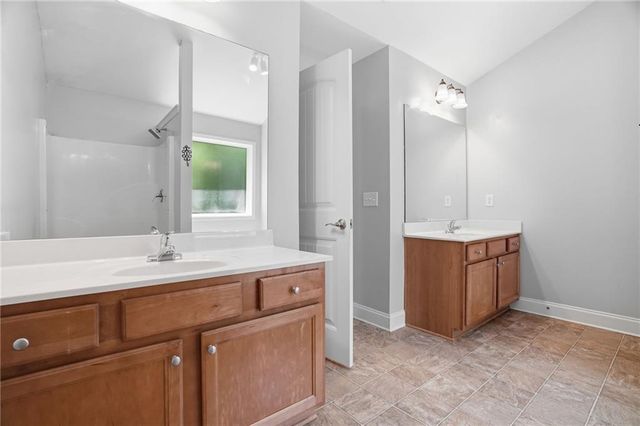 4122 Creekrun Circle, Buford, GA 30519