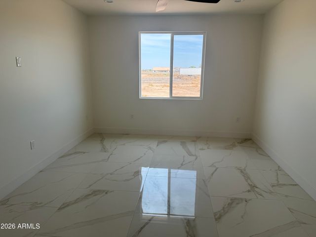 7813 S 221st Ln --, Buckeye, AZ 85326