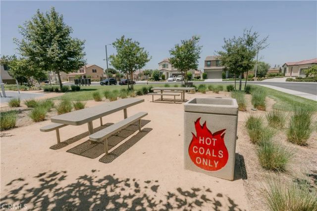 560 E Vodden, Rialto, CA 92376