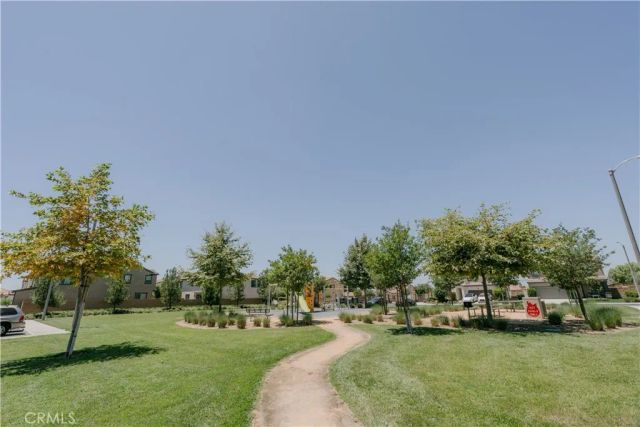 560 E Vodden, Rialto, CA 92376