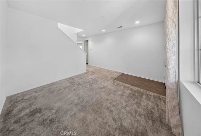 560 E Vodden, Rialto, CA 92376
