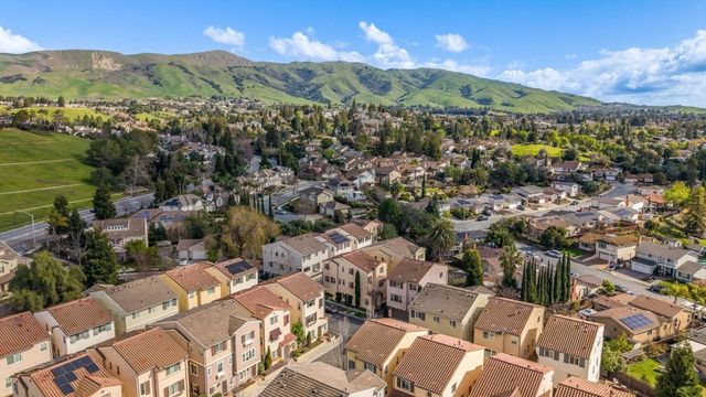 44003 44003 Degas Ter, Fremont, CA 94539