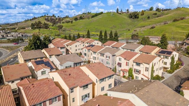 44003 44003 Degas Ter, Fremont, CA 94539