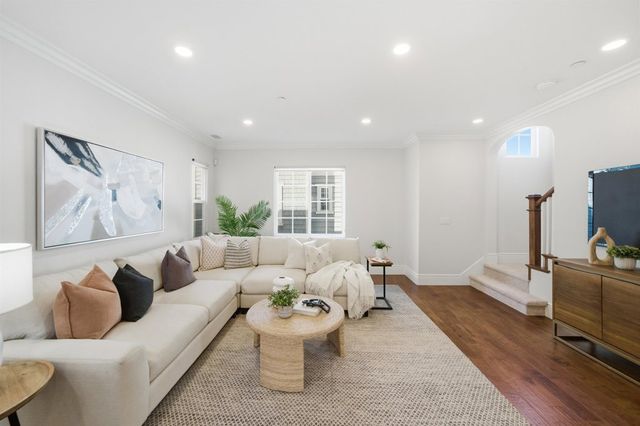 44003 44003 Degas Ter, Fremont, CA 94539