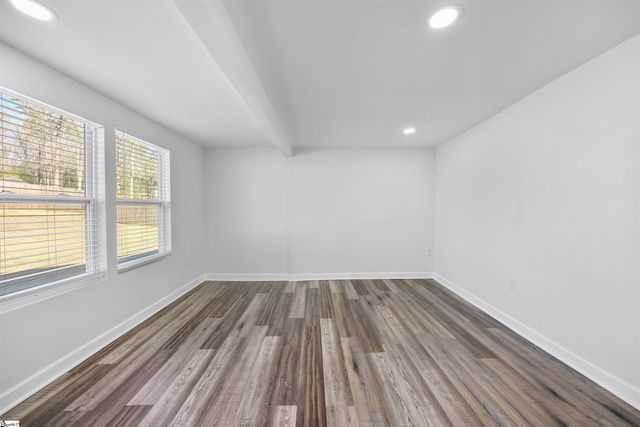 2016 Edwards Lake Road, Greer, SC 29651