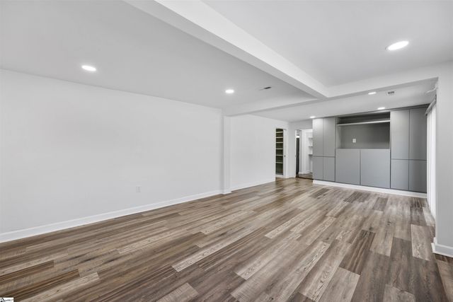 2016 Edwards Lake Road, Greer, SC 29651