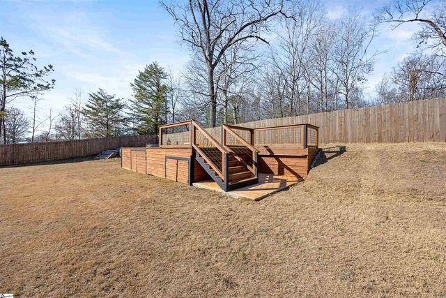 2016 Edwards Lake Road, Greer, SC 29651