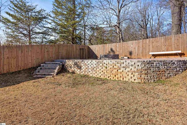 2016 Edwards Lake Road, Greer, SC 29651