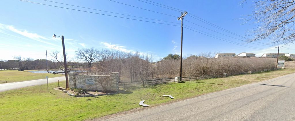 1000 Meander Road, Granbury, TX 76049 — photo 2