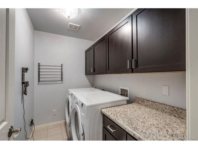 1124 Rockhurst Dr A, Highlands Ranch, CO 80129