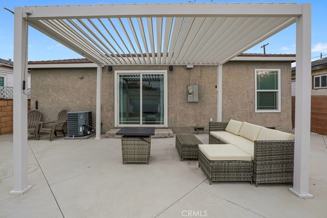 440 E Desford, Carson, CA 90745