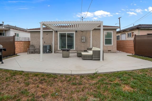 440 E Desford, Carson, CA 90745
