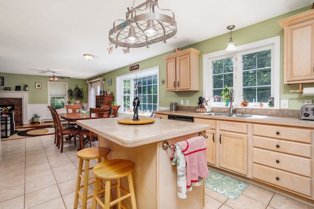 95 Rindge State Rd, Ashburnham, MA 01430