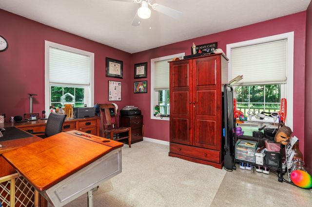95 Rindge State Rd, Ashburnham, MA 01430