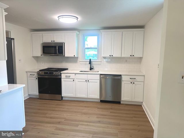 612 N WOODWARD DR, Baltimore, MD 21221