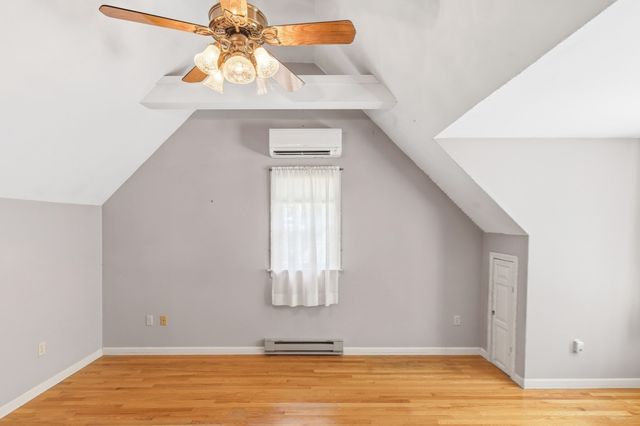 83 Stoney Hollow Rd, Tiverton, RI 02878