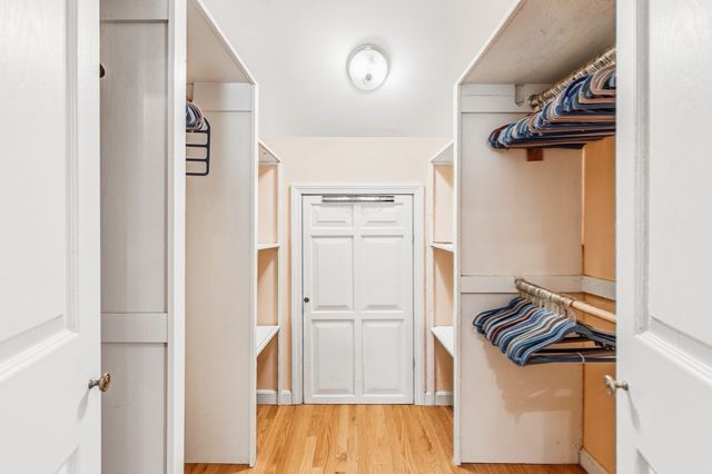 83 Stoney Hollow Rd, Tiverton, RI 02878