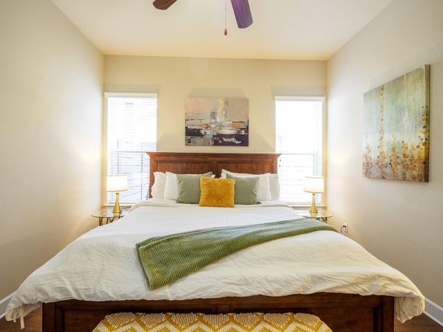 5605 Roosevelt Ave A, Austin, TX 78756