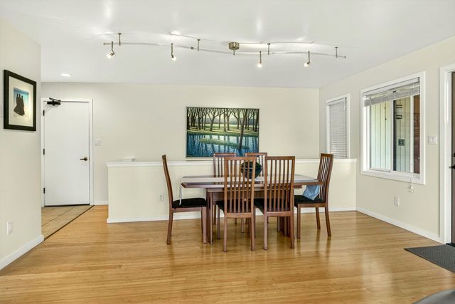 1927 Tamarack Place, Ashland, OR 97520