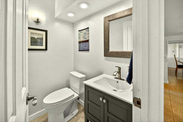 1927 Tamarack Place, Ashland, OR 97520