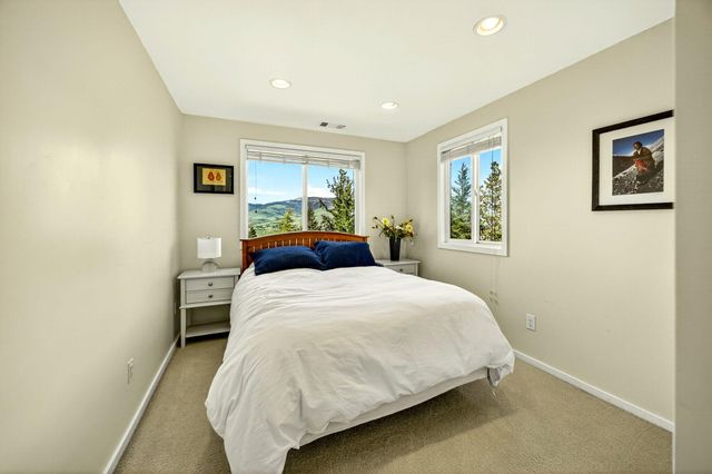 1927 Tamarack Place, Ashland, OR 97520
