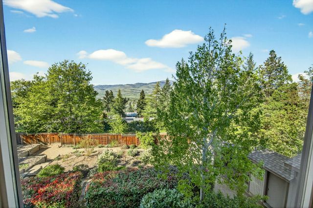 1927 Tamarack Place, Ashland, OR 97520