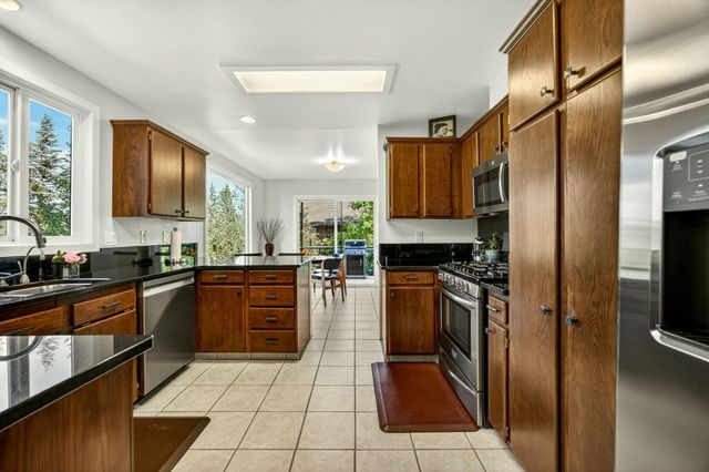1927 Tamarack Place, Ashland, OR 97520