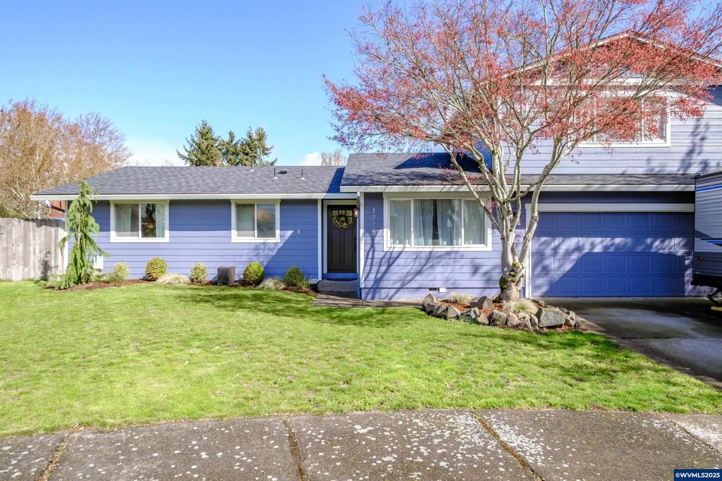 1775 Blarney Stone Ct NE, Keizer, OR 97303