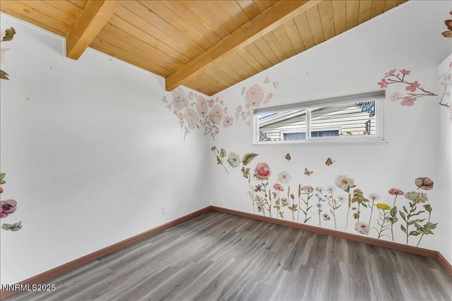 1003 Sbragia Way, Sparks, NV 89431