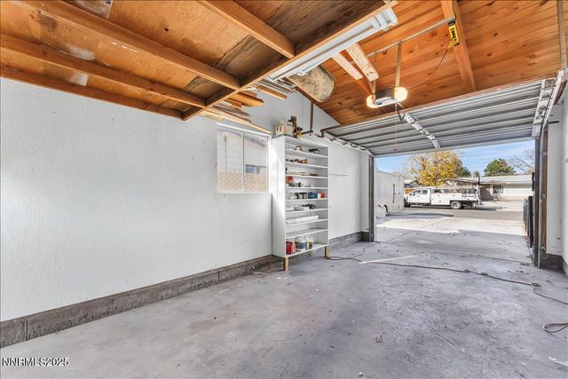 1003 Sbragia Way, Sparks, NV 89431