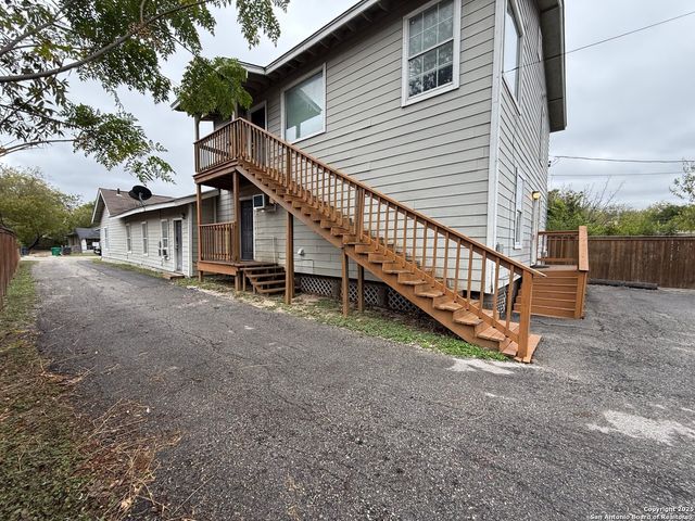 1511 W Ashby Pl Unit 3, San Antonio, TX 78201