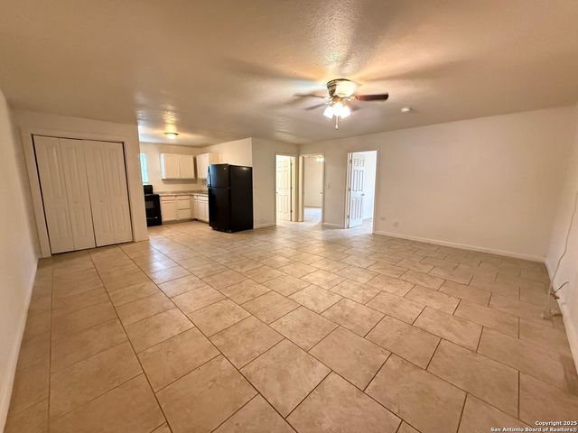 1511 W Ashby Pl Unit 3, San Antonio, TX 78201
