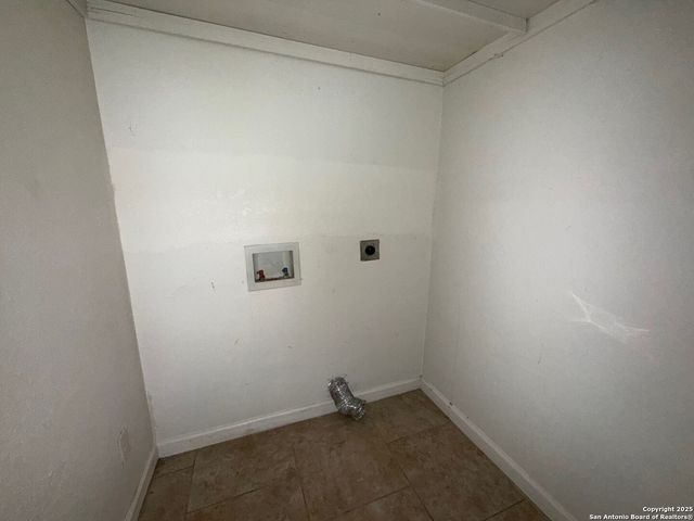 1511 W Ashby Pl Unit 3, San Antonio, TX 78201