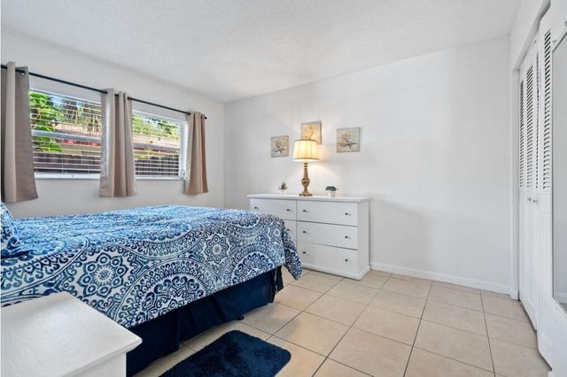 308 Southwind Court 1, North Palm Beach, FL 33408