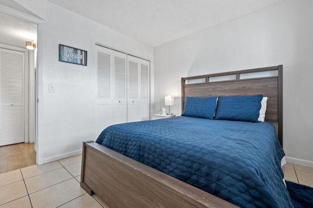 308 Southwind Court 1, North Palm Beach, FL 33408