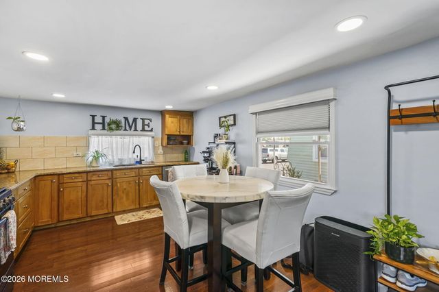44 Sams Trailer Ct Court, Hazlet, NJ 07730