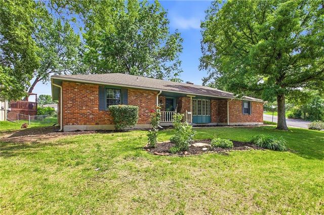 18901 E 30th Terrace S, Independence, MO 64057