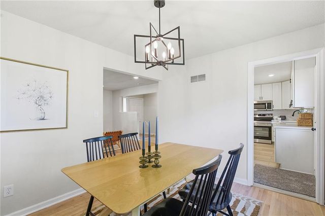 18901 E 30th Terrace S, Independence, MO 64057