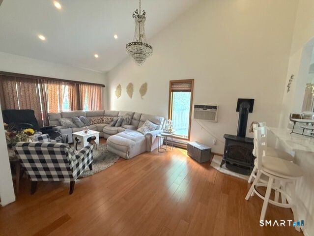 109 Spruce Drive, Naugatuck, CT 06770