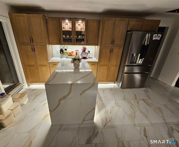 109 Spruce Drive, Naugatuck, CT 06770