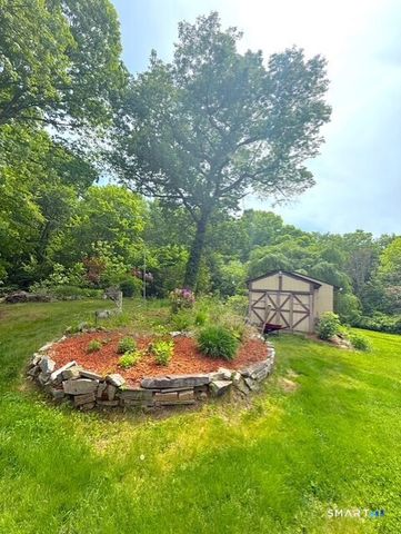 109 Spruce Drive, Naugatuck, CT 06770