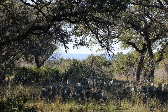 316 Crestview VW, Horseshoe Bay, TX 78657