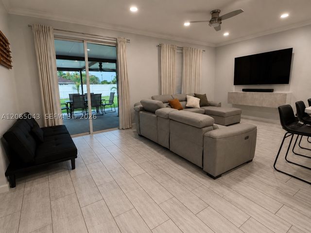 30662 SW 193rd Ct, Homestead, FL 33030