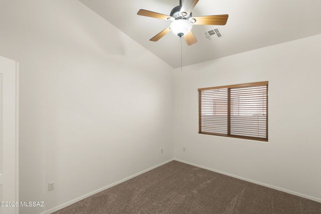 551 E Camino Luna Azul, Sahuarita, AZ 85629