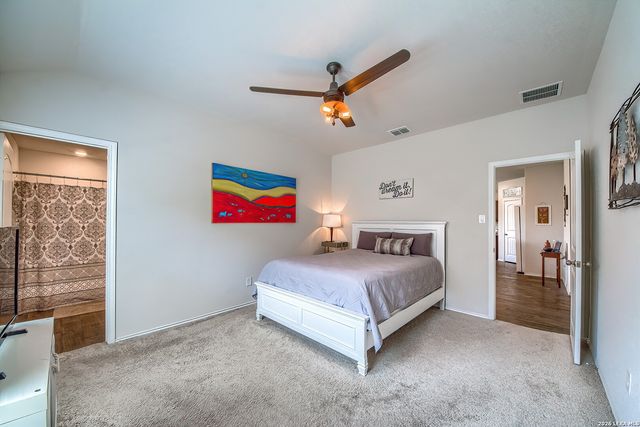756 OCELOT CT, Seguin, TX 78155