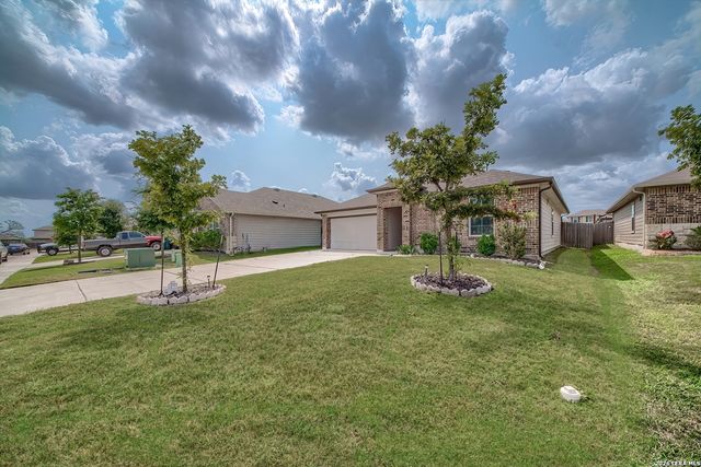 756 OCELOT CT, Seguin, TX 78155