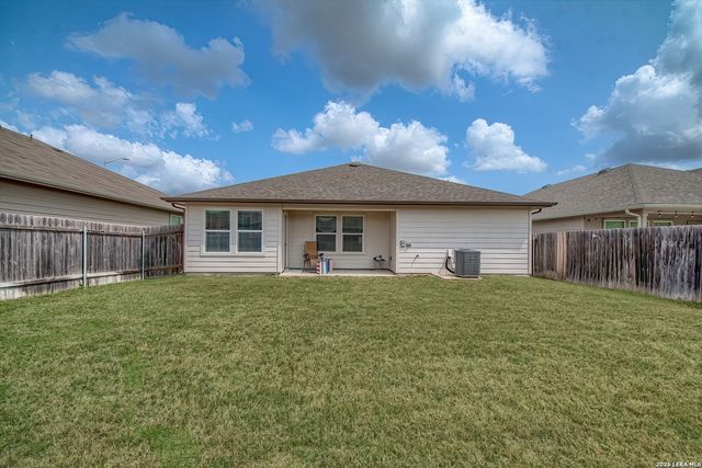 756 OCELOT CT, Seguin, TX 78155
