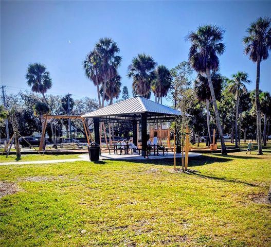 2609 N DUNDEE STREET, Tampa, FL 33629